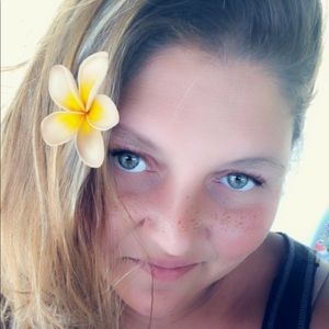 Meet your Posher, Tiffany